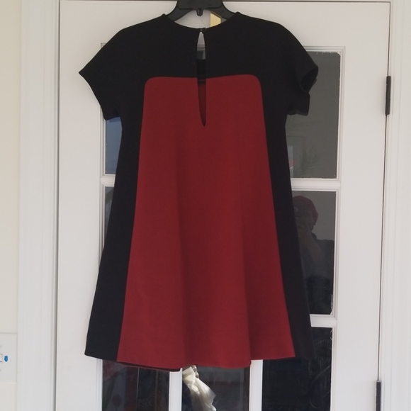 Dress - Picture 2 of 6